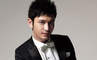 石雪和黄晓明照片,光影交错，演绎跨界魅力